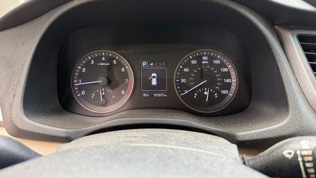 2016 Hyundai TUCSON SE