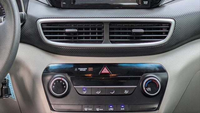 2020 Hyundai TUCSON SE