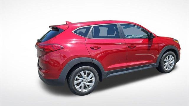 2021 Hyundai TUCSON SE