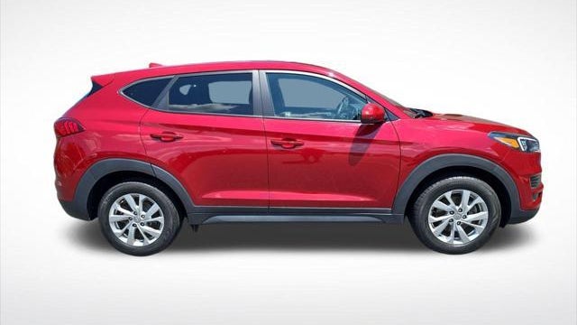 2021 Hyundai TUCSON SE