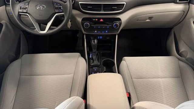 2019 Hyundai TUCSON SE