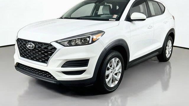 2020 Hyundai TUCSON SE