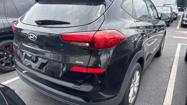 2021 Hyundai TUCSON SE
