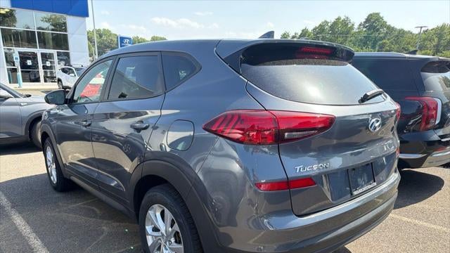 2021 Hyundai TUCSON SE