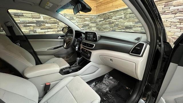 2019 Hyundai TUCSON SE