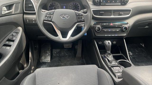 2020 Hyundai TUCSON SE