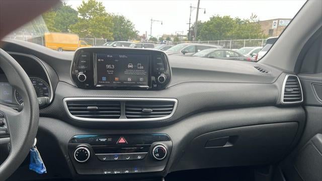 2020 Hyundai TUCSON SE