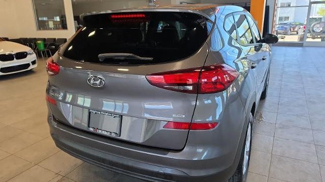 2021 Hyundai TUCSON SE
