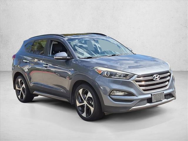 2016 Hyundai Tucson - $12,995