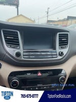 2016 Tucson Thumbnail 12