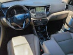 2016 Tucson Thumbnail 24