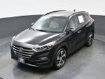 2016 Tucson Thumbnail 32