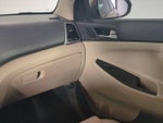 2017 Tucson Thumbnail 19
