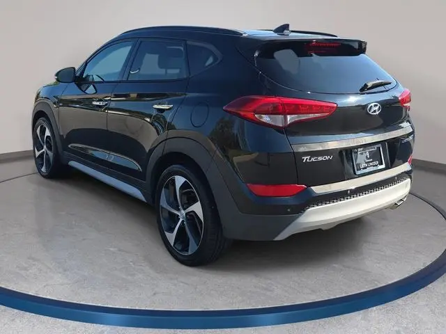 2018 Hyundai Tucson - $17,122