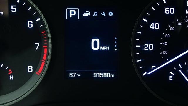 2016 Hyundai TUCSON SE