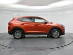 2016 Tucson Thumbnail 23