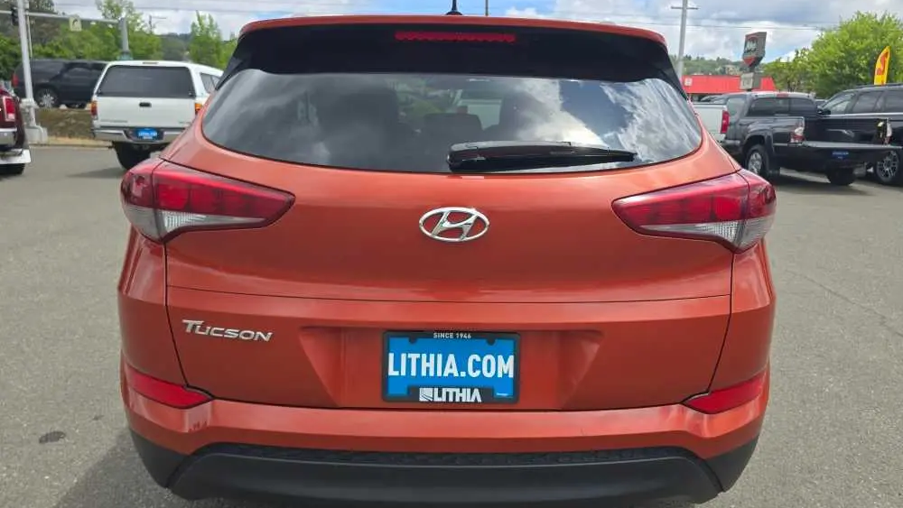 2016 Hyundai TUCSON SE
