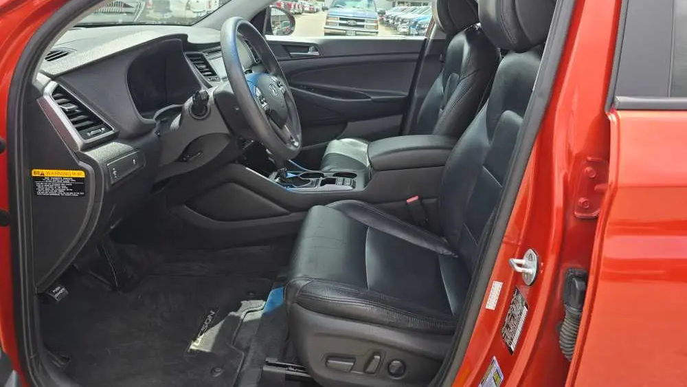 2016 Hyundai TUCSON SE