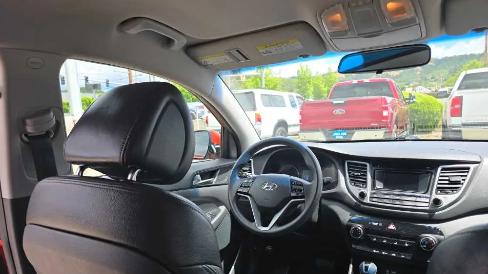 2016 Hyundai TUCSON SE