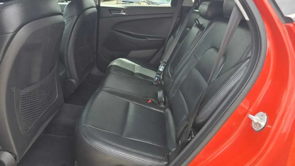 2016 Hyundai TUCSON SE