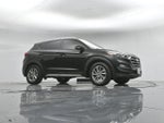 2017 Tucson Thumbnail 4