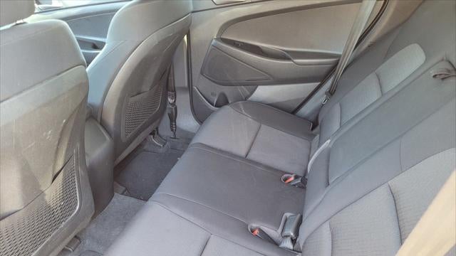 2017 Hyundai TUCSON SE