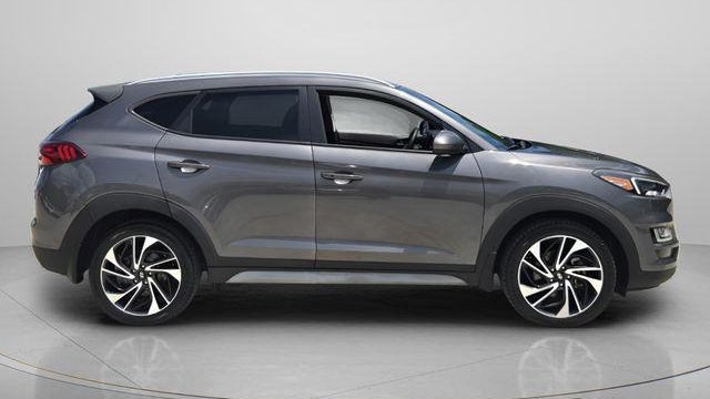 2020 Hyundai TUCSON Sport