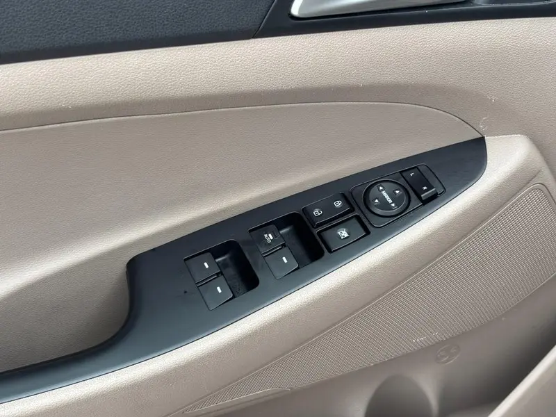2019 Hyundai Tucson - $13,995