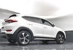 2018 Tucson Thumbnail 36