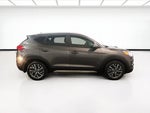 2020 Tucson Thumbnail 23