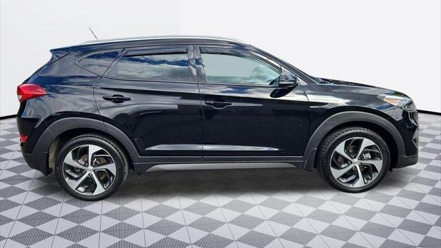 2016 Hyundai TUCSON Sport