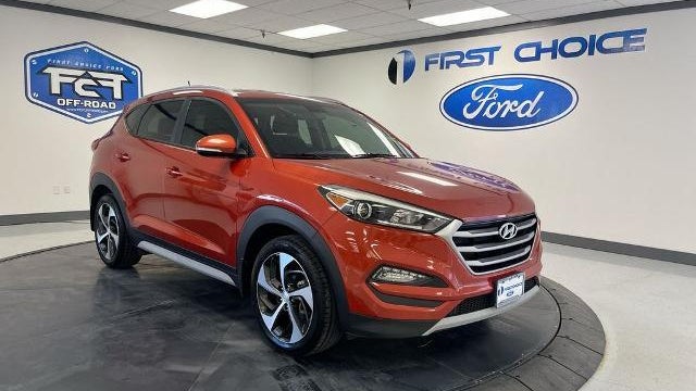 2017 Hyundai TUCSON Night