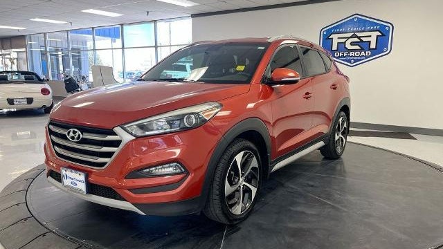 2017 Hyundai TUCSON Night