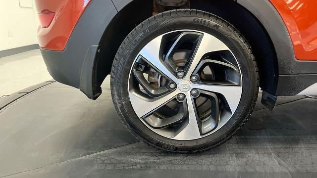 2017 Hyundai TUCSON Night