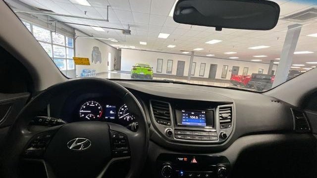 2017 Hyundai TUCSON Night