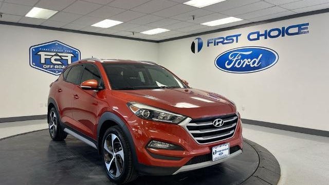 2017 Hyundai TUCSON Night