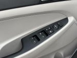 2016 Tucson Thumbnail 17