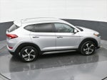 2017 Tucson Thumbnail 32