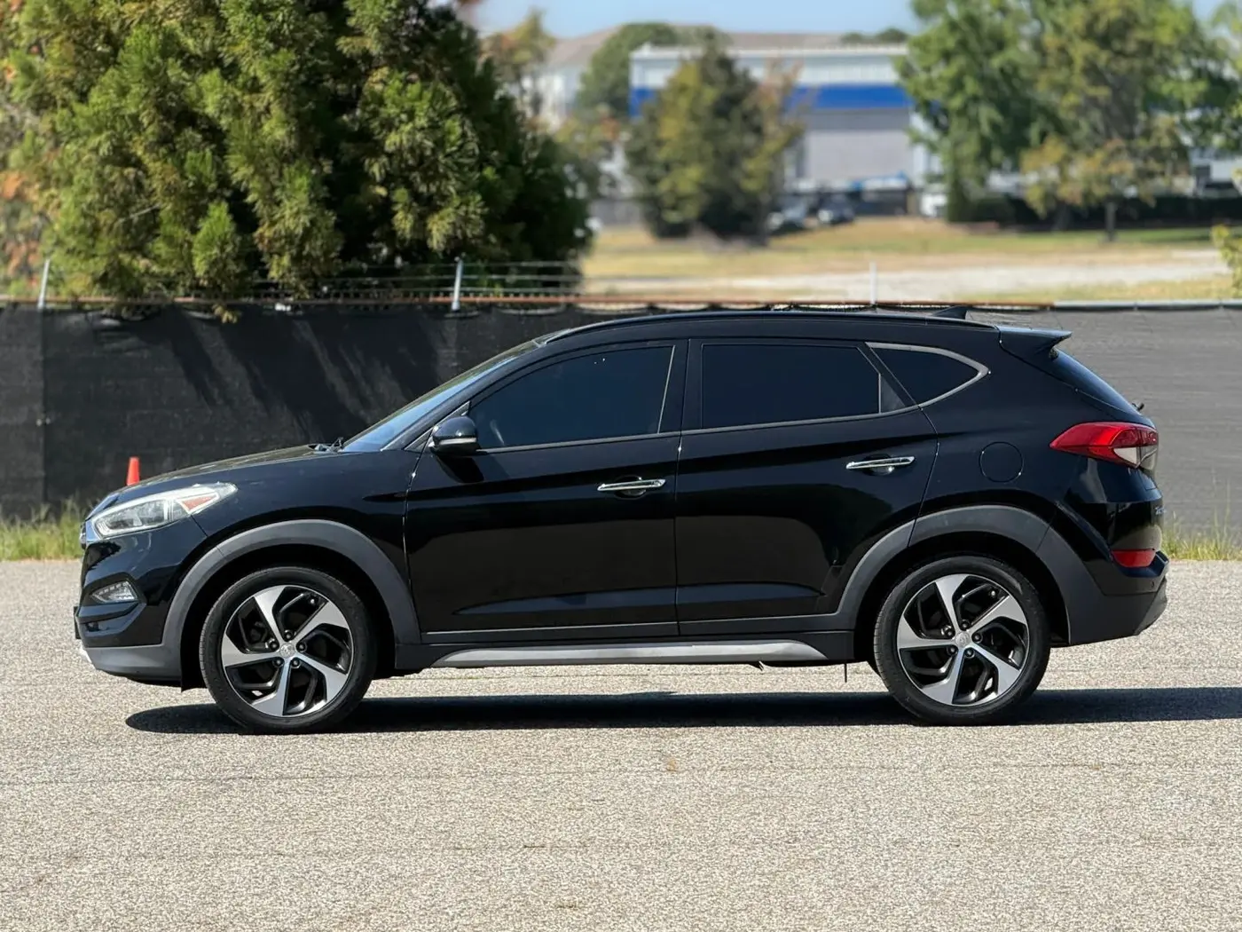 2017 Hyundai Tucson - $10,950