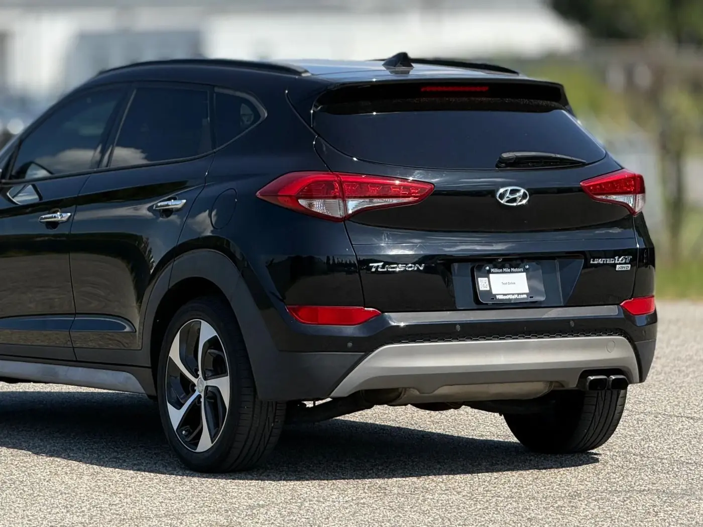 2017 Hyundai Tucson - $10,950