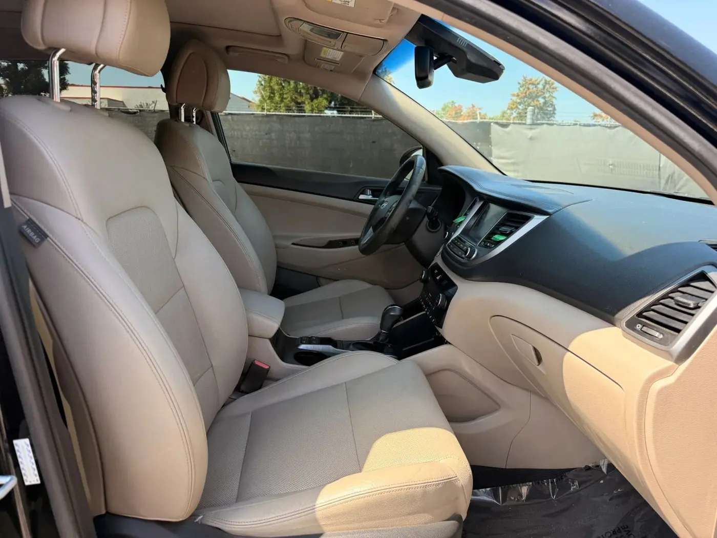2017 Hyundai Tucson - $10,950