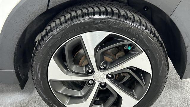 2017 Hyundai TUCSON Sport