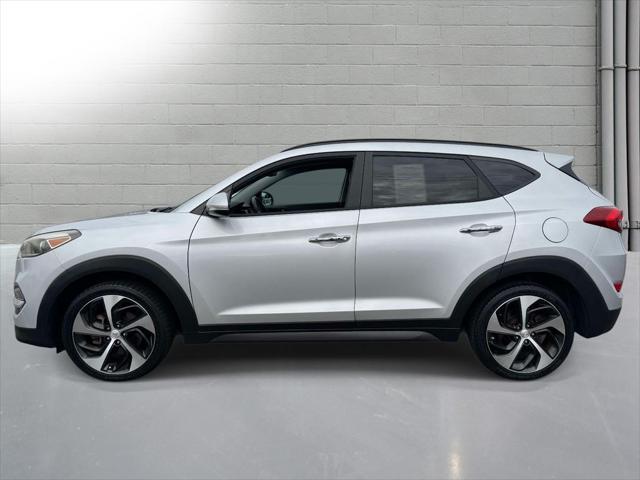 2016 Hyundai Tucson - $14,000