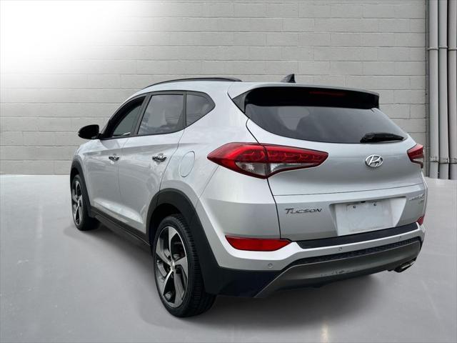 2016 Hyundai Tucson - $14,000