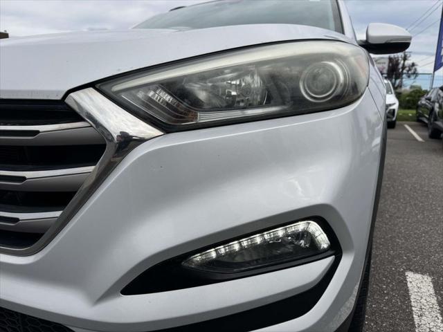 2016 Hyundai Tucson - $14,000