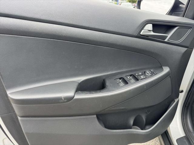 2016 Hyundai Tucson - $14,000