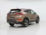 2016 Tucson Thumbnail 8