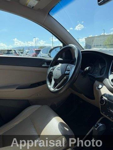 2017 Hyundai Tucson - $11,963