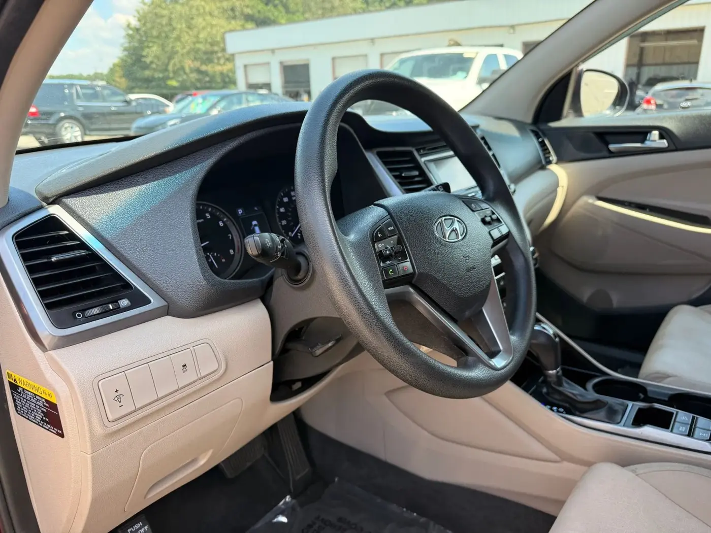 2016 Hyundai Tucson - $8,950