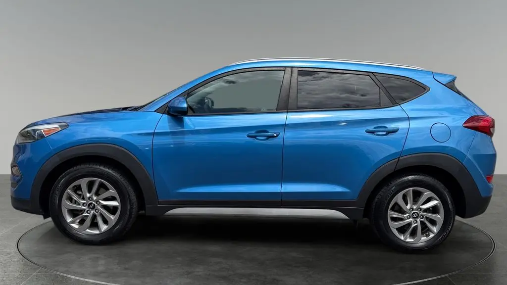 2018 Hyundai TUCSON SE